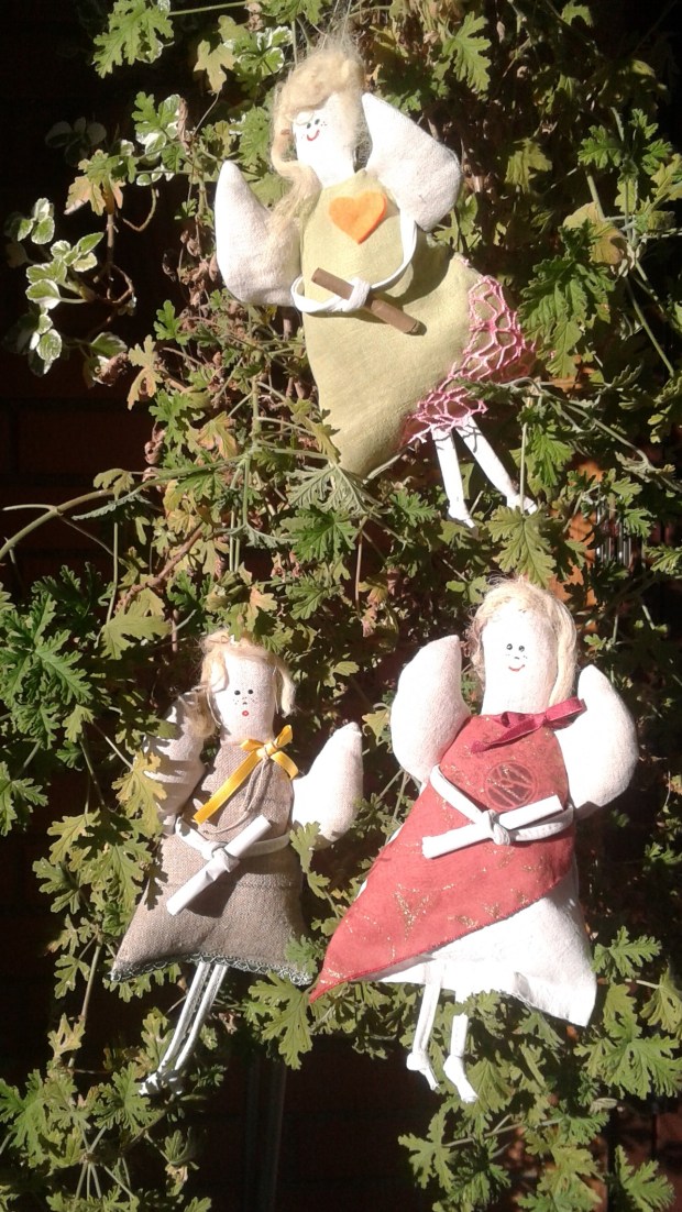 Angioletti porta messaggio di Luce